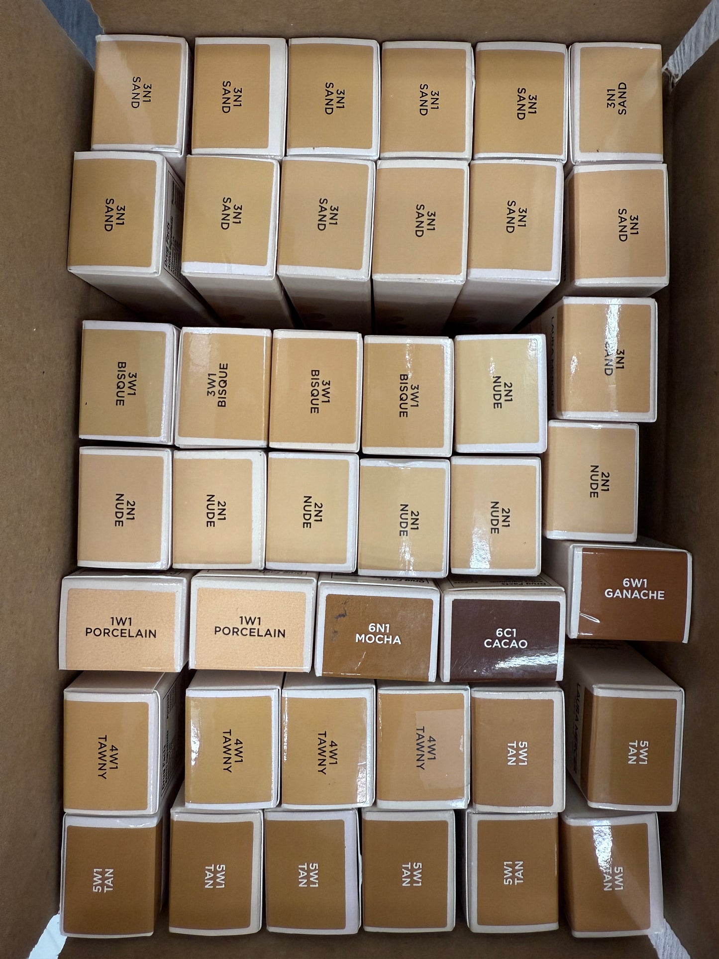 *Clearance Bulk* Makeup Bundle - Laura Mercier Tinted Moisturizer .8oz. NIB - LOT OF 40