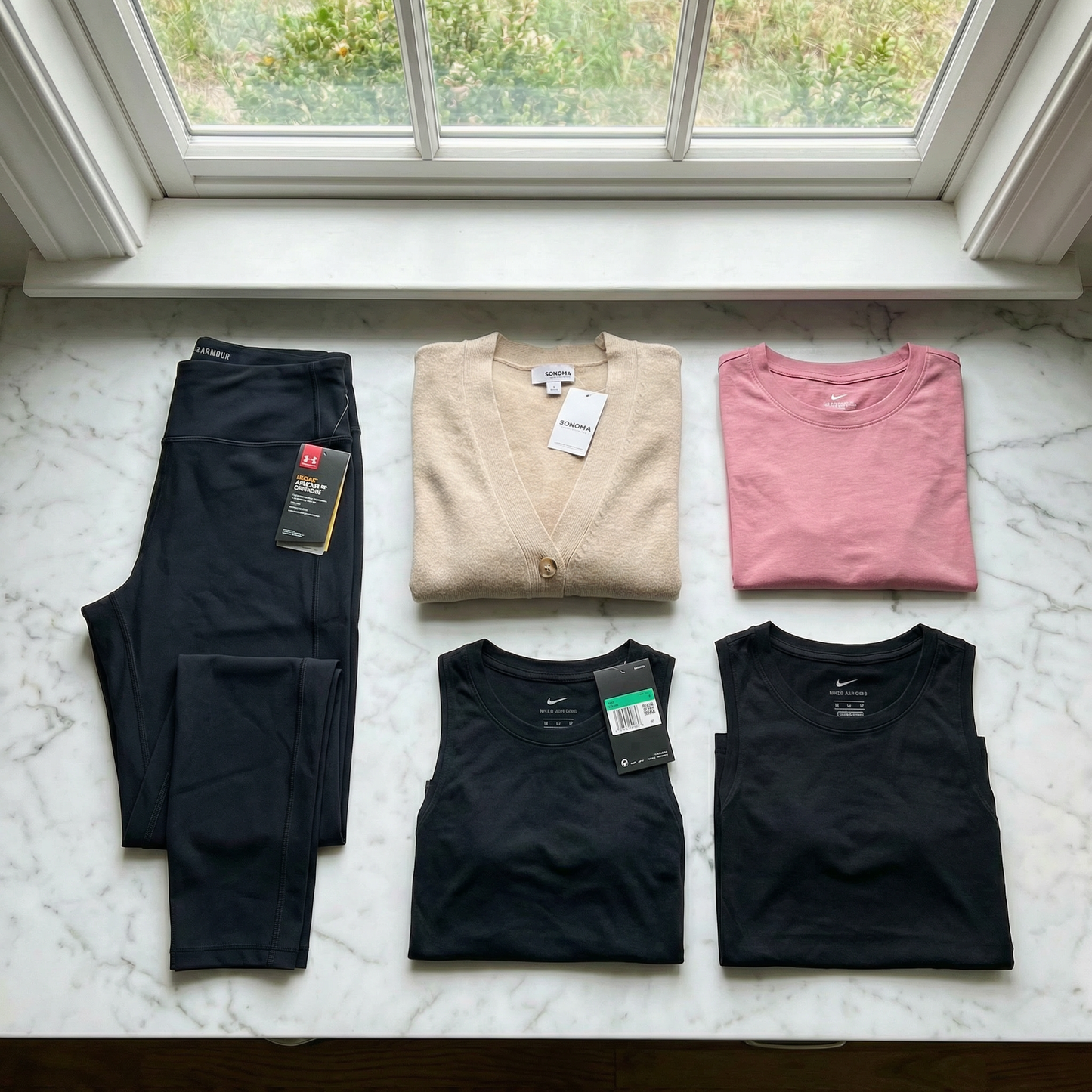 Mixed Women's Clothing Bundle — 25 Items