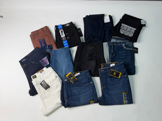 11 Pairs of brand new jeans! Variety of brands, sizes, colors.